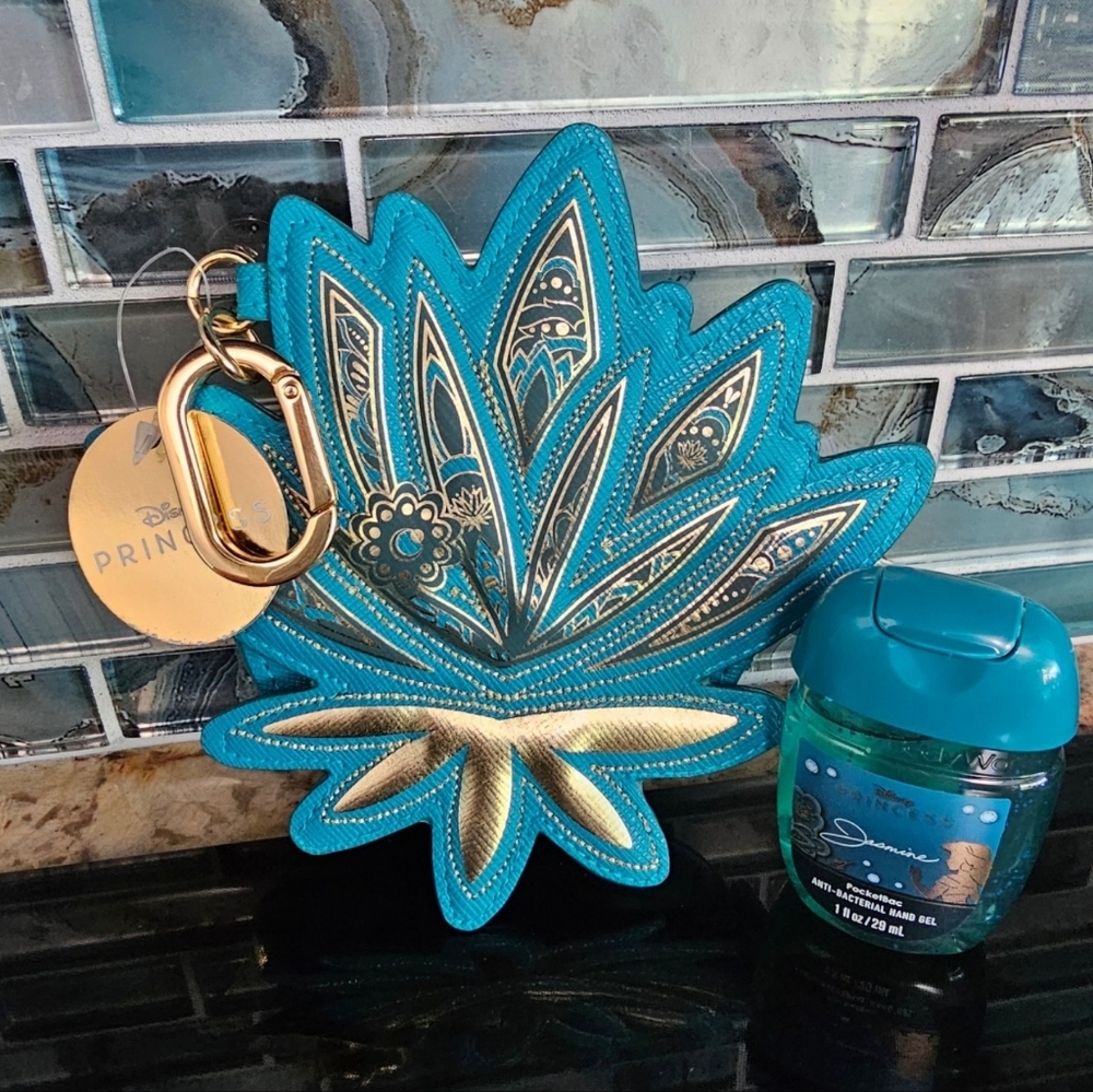 Bath & Body Works Disney Princess Jasmine Coin Purse + PocketBac NEW